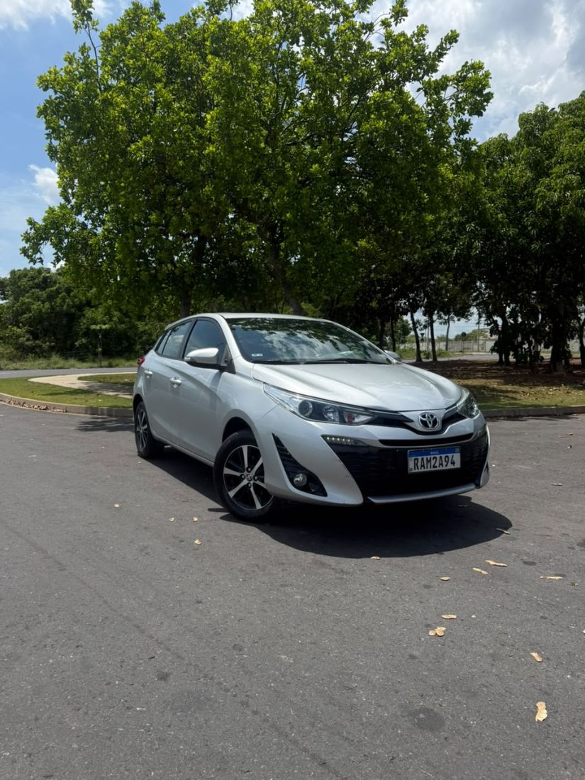 Toyota Yaris Hatch XLS Connect 1.5 Automático Flex 2020/2020 — foto 15 de 15