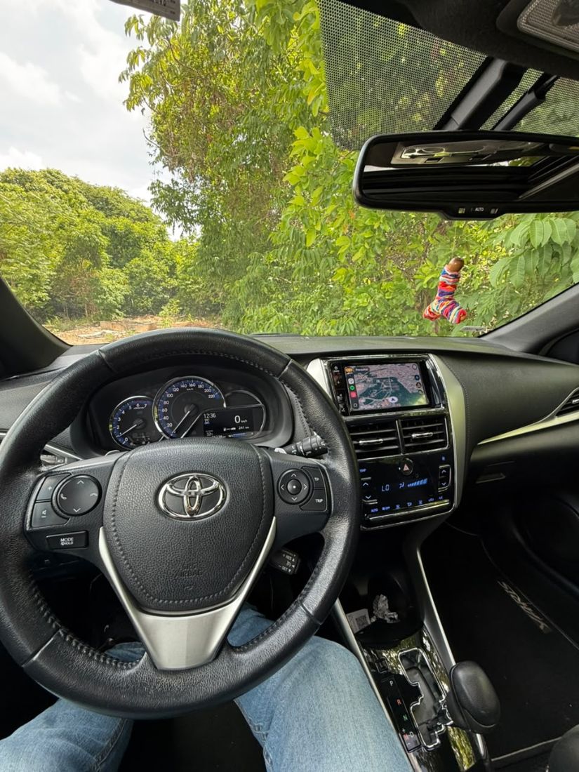 Toyota Yaris Hatch XLS Connect 1.5 Automático Flex 2020/2020 — foto 9 de 15