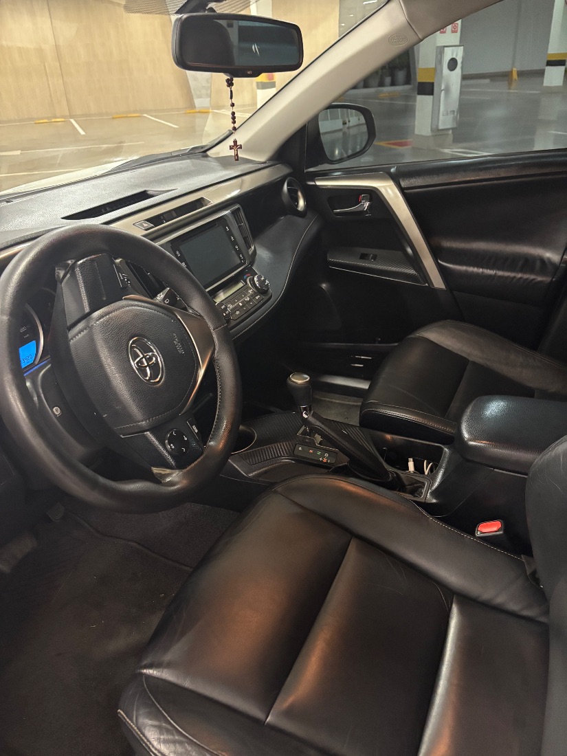 Toyota RAV4 2.0 4x4 16V Automático 2014/2014 — foto 13 de 14