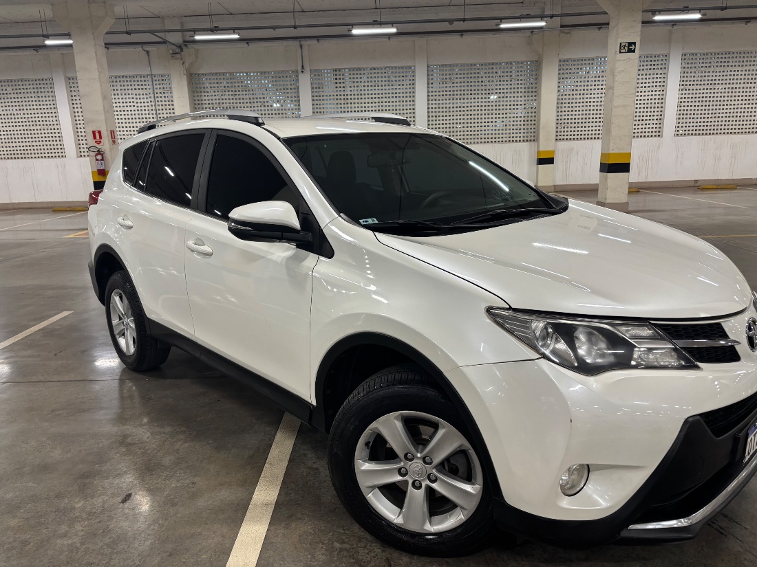 Toyota RAV4 2.0 4x4 16V Automático 2014/2014 — foto 6 de 14
