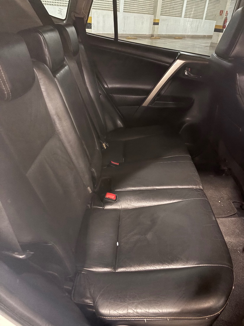 Toyota RAV4 2.0 4x4 16V Automático 2014/2014 — foto 8 de 14