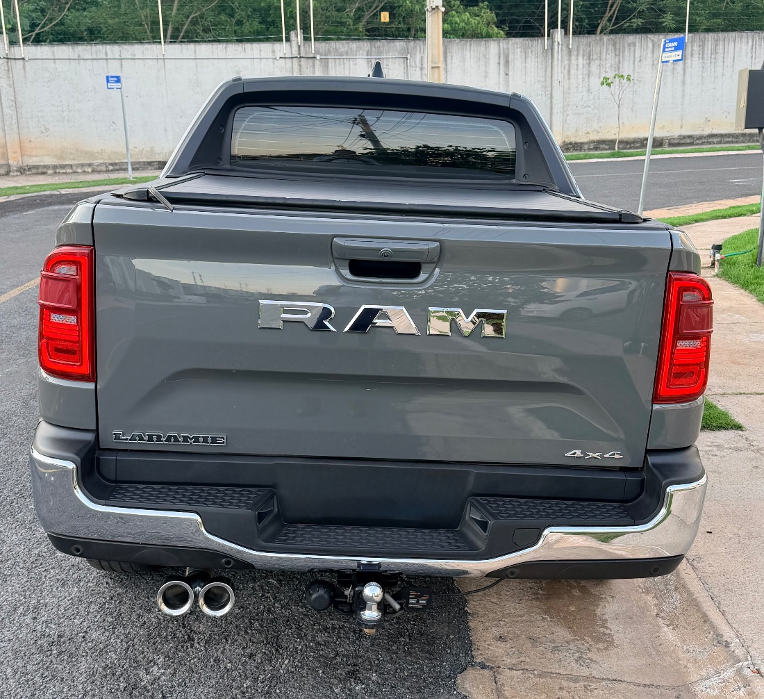 RAM Rampage Laramie CD 2.2 Turbo 4X4 Automático Diesel 2025/2026 — foto 2 de 15
