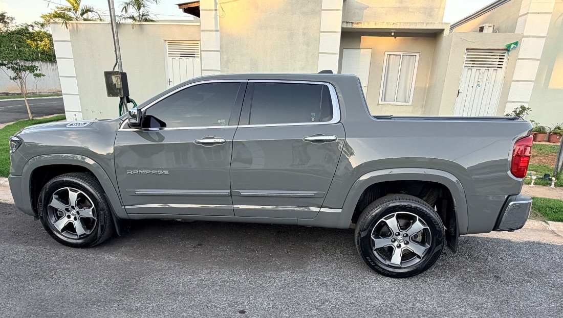 RAM Rampage Laramie CD 2.2 Turbo 4X4 Automático Diesel 2025/2026 — foto 6 de 15