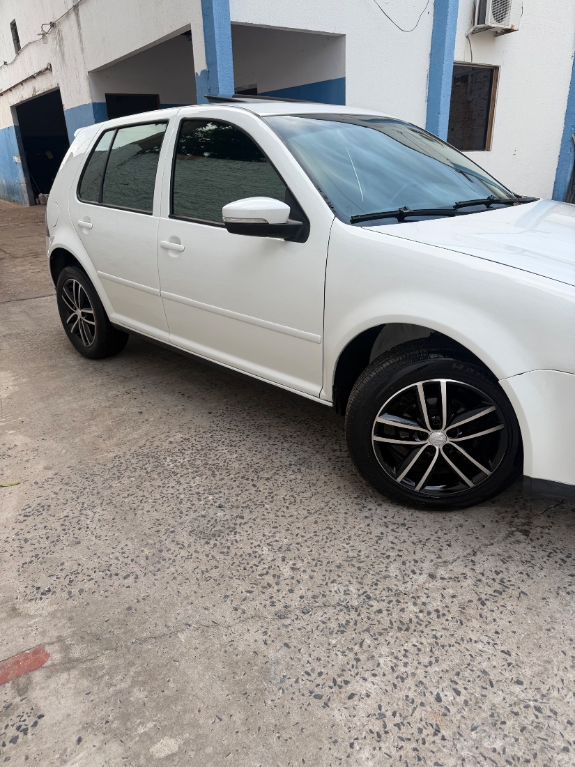 Volkswagen Golf Sportline 1.6 Mi Total Flex 4P 2013/2013 — foto 11 de 14