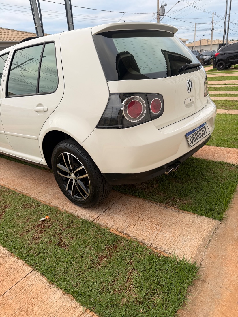 Volkswagen Golf Sportline 1.6 Mi Total Flex 4P 2013/2013 — foto 3 de 14