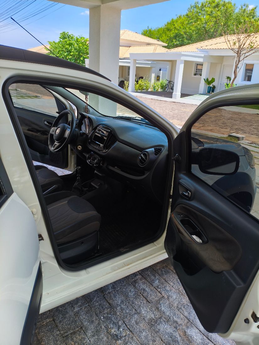 Fiat Uno Way Celeb 1.0 EVO Fire Flex 5P 2015/2015 — foto 11 de 15