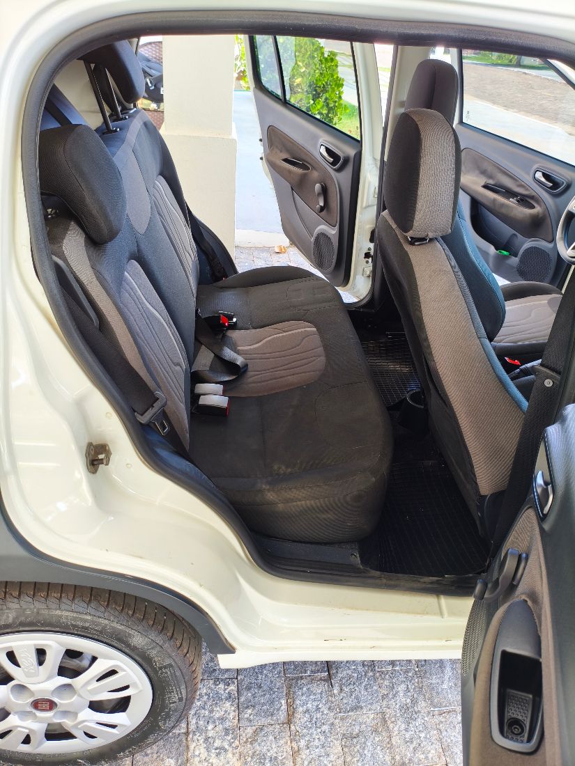 Fiat Uno Way Celeb 1.0 EVO Fire Flex 5P 2015/2015 — foto 14 de 15