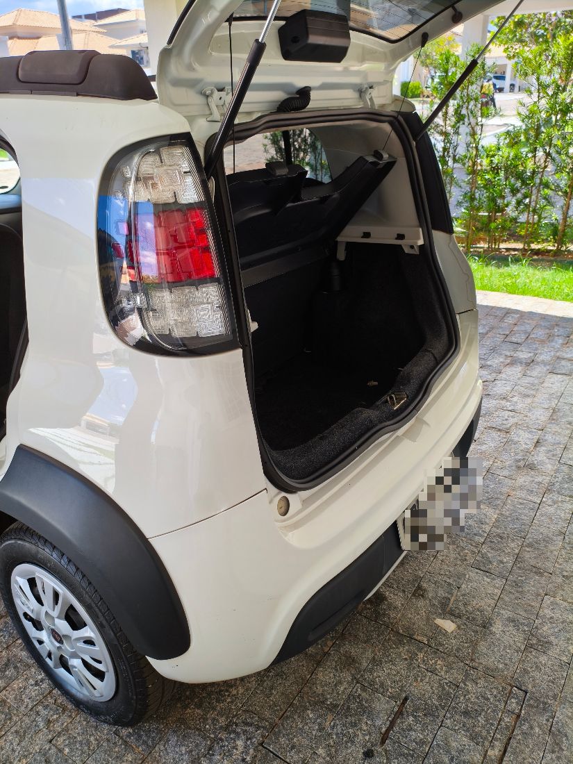 Fiat Uno Way Celeb 1.0 EVO Fire Flex 5P 2015/2015 — foto 5 de 15