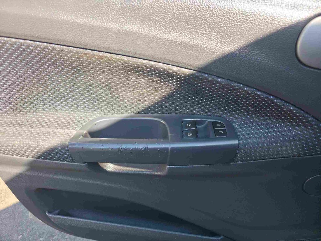 Volkswagen Gol Trendline 1.0 4P Total Fex 2015/2016 — foto 9 de 9