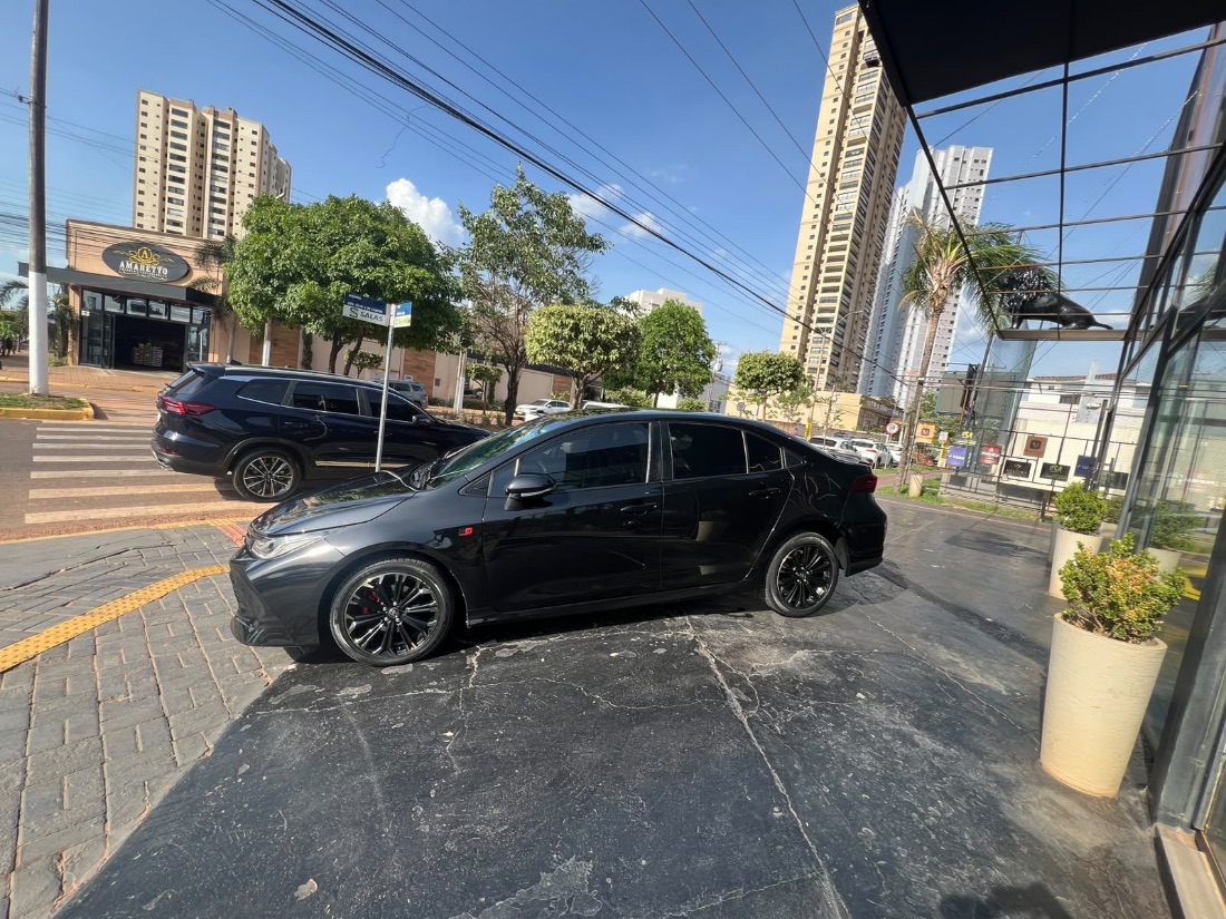 Toyota Corolla GR-Sport 2.0 Automático Flex 2021/2022 — foto 3 de 8