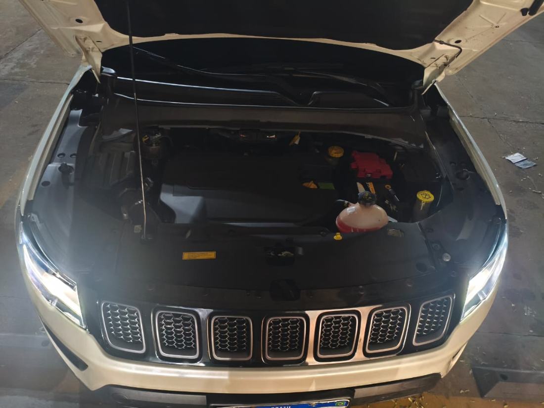 Jeep Compass S 2.0 4x4 Turbo Automático Diesel 2021/2021 — foto 8 de 10