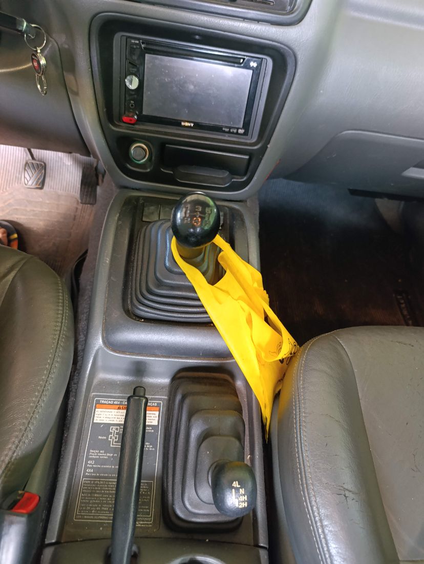 CHEVROLET/GM Tracker 2.0 MPFI 4x4 2007/2008 — foto 9 de 13