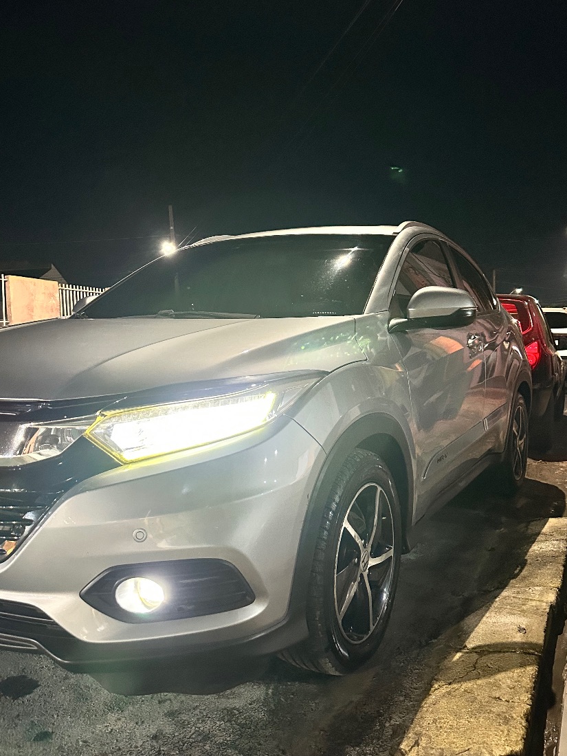 Honda HRV Touring 1.5 Turbo Automático 2019/2020 — foto 2 de 15