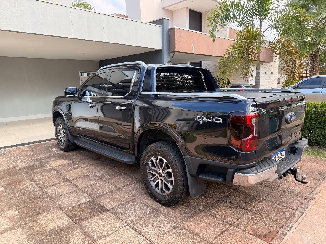 Ford Ranger Limited CD 3.0 V6 4x4 Turbo Automático Diesel 2023/2024 — foto 6 de 12