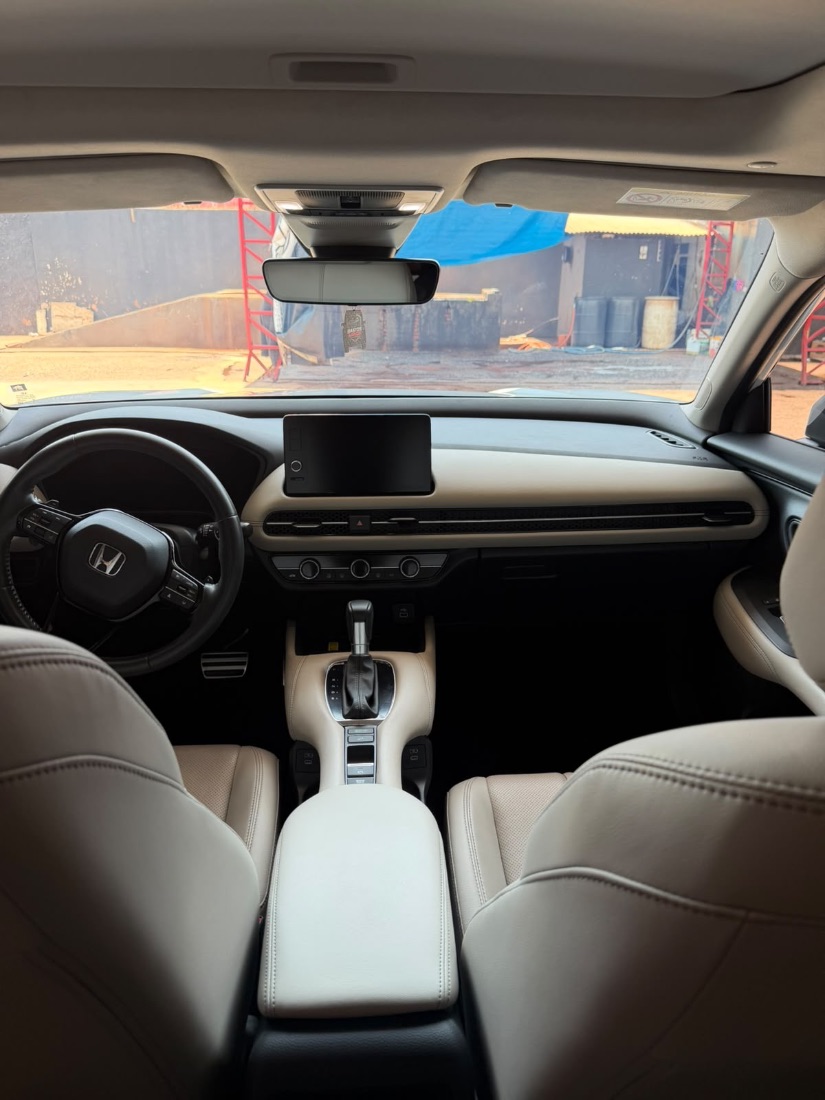 Honda ZRV TOURING Automático 2024/2025 — foto 3 de 10