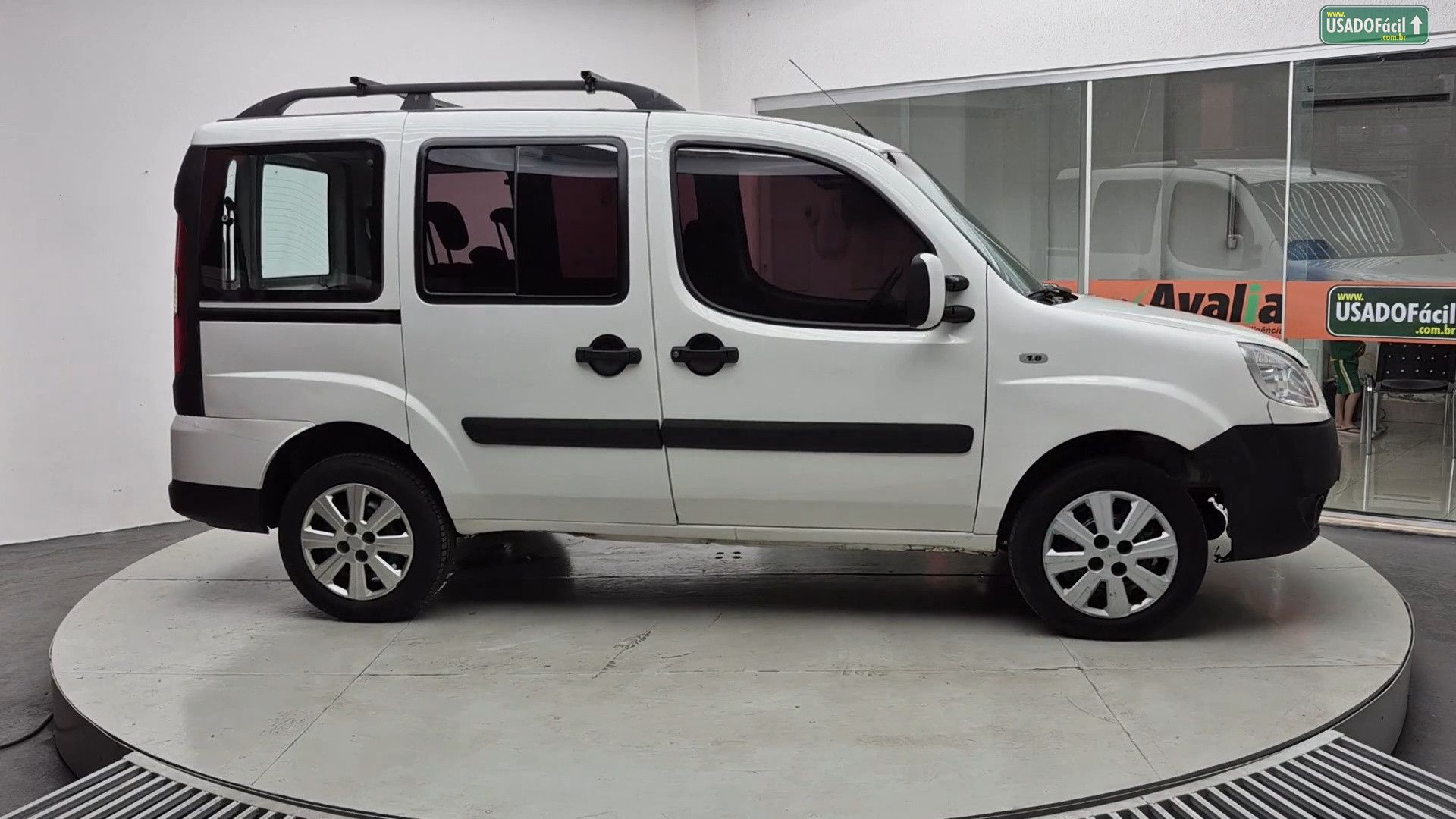 FIAT Doblo Essence 1.8 Flex 7 Lugares 2018/2018 — foto 4 de 20