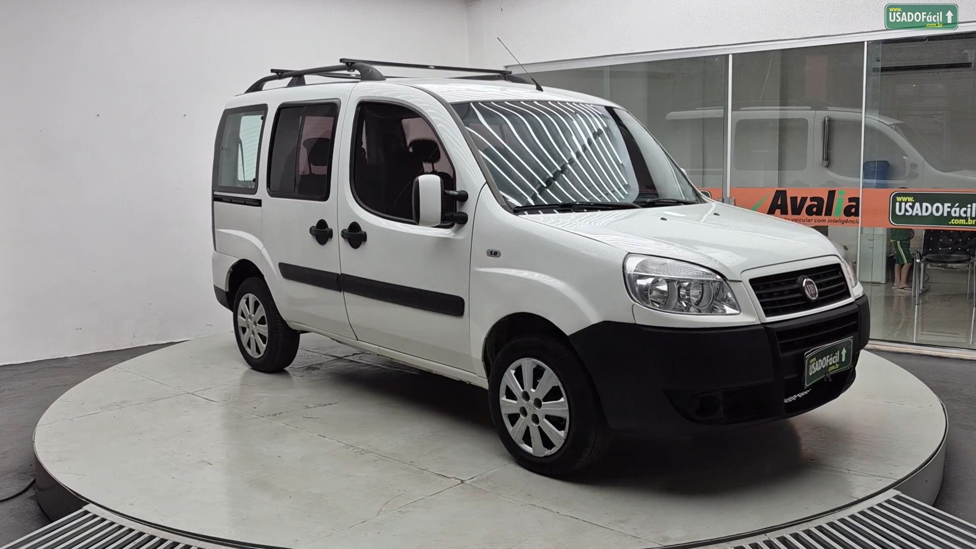 FIAT Doblo Essence 1.8 Flex 7 Lugares 2018/2018 — foto 3 de 20