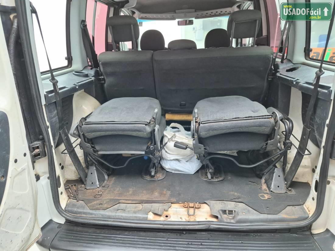 FIAT Doblo Essence 1.8 Flex 7 Lugares 2018/2018 — foto 18 de 20