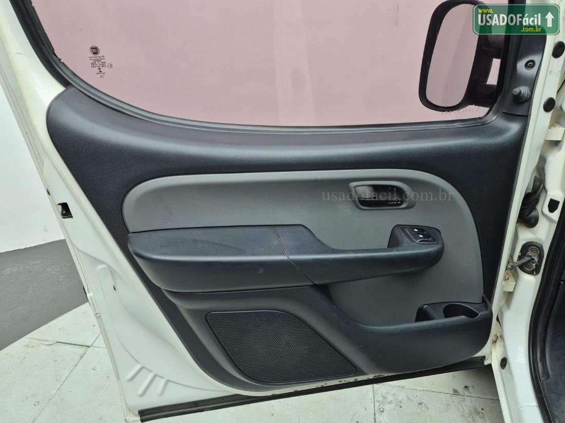 FIAT Doblo Essence 1.8 Flex 7 Lugares 2018/2018 — foto 16 de 20