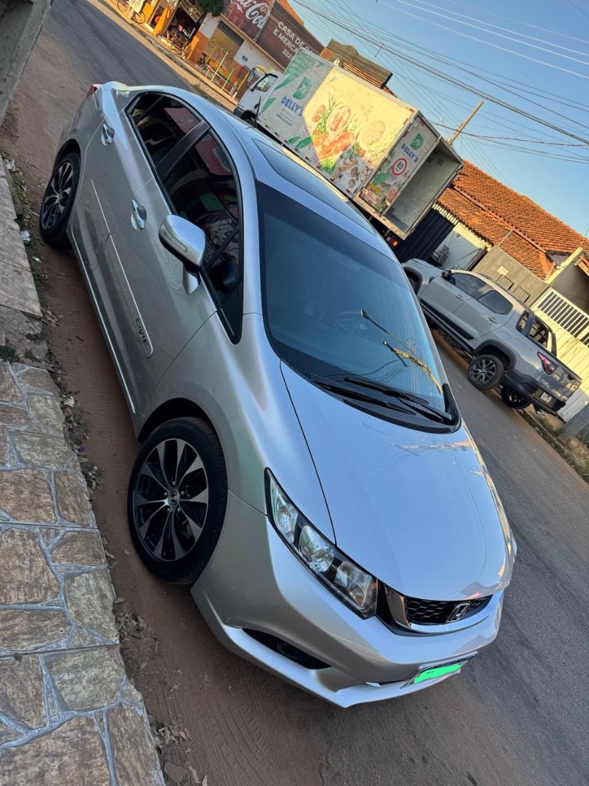 Honda Civic Sedan EXR 2.0 Automático Flex 2015/2016 — foto 4 de 6