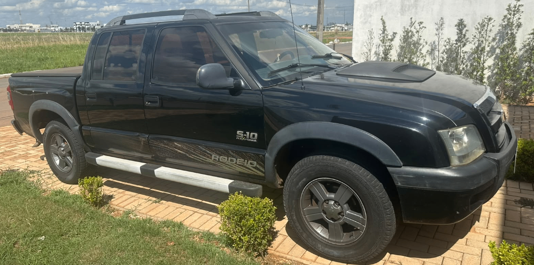 CHEVROLET/GM S10 Rodeio CD 2.4 MPFI Flex Power 2011/2012 — foto 2 de 6