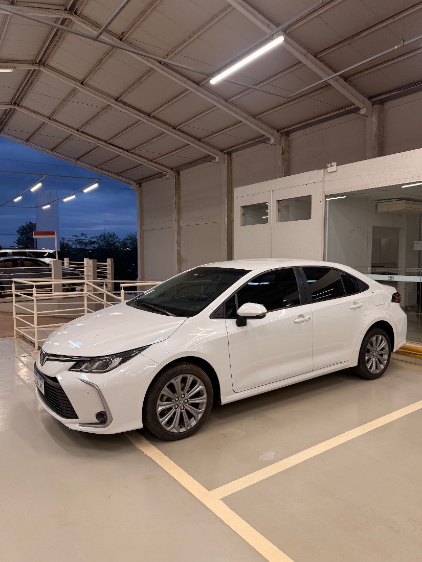 Toyota Corolla XEI 2.0 Automático Flex 2022/2023 — foto 7 de 13