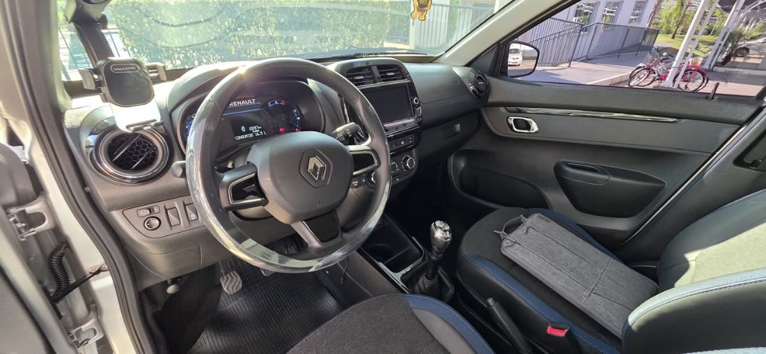 Renault Kwid Intense 1.0 Mecânico Flex 2024/2025 — foto 6 de 15