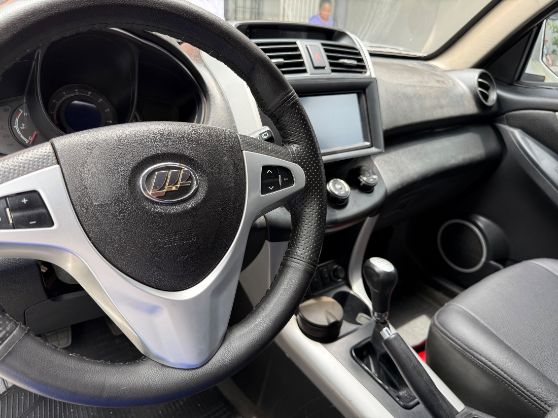 Lifan Lifan X60 TALENT 2013/2014 — foto 14 de 15