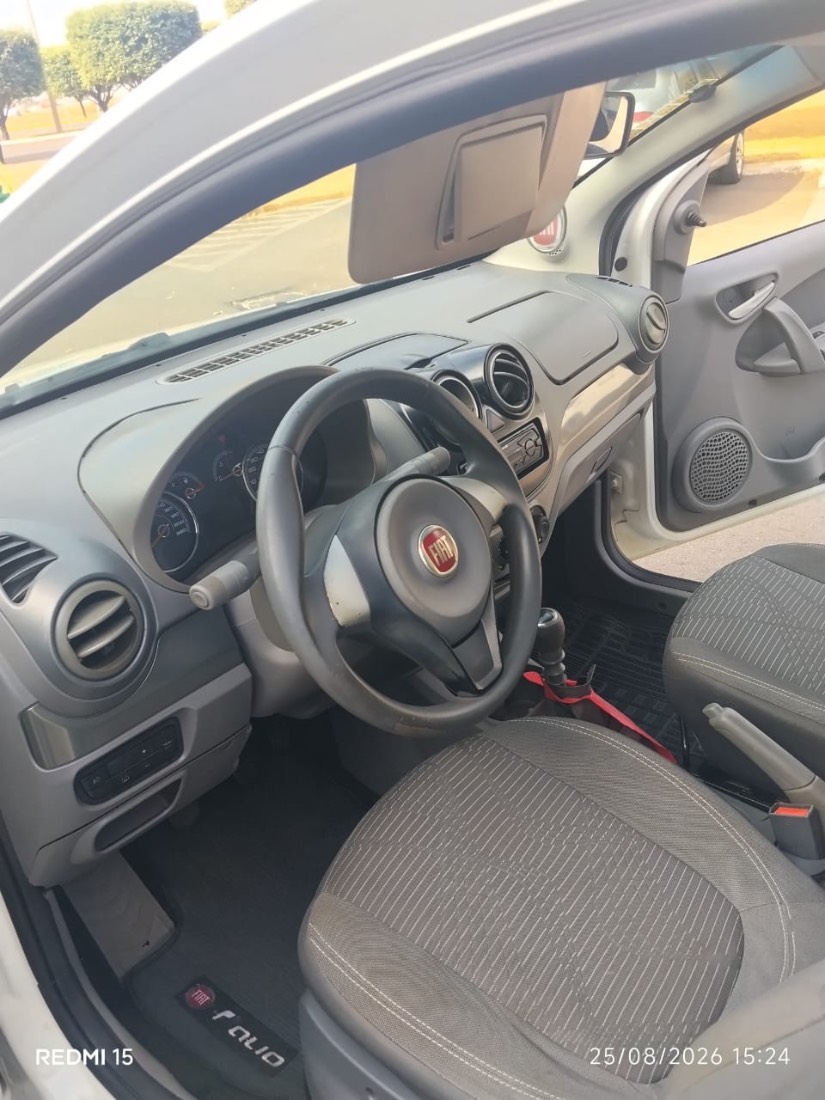 Fiat Palio Attractive 1.0 EVO Fire Flex 5P 2012/2012 — foto 5 de 10