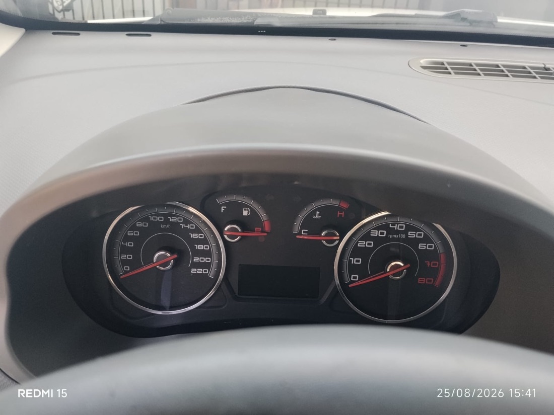 Fiat Palio Attractive 1.0 EVO Fire Flex 5P 2012/2012 — foto 6 de 10