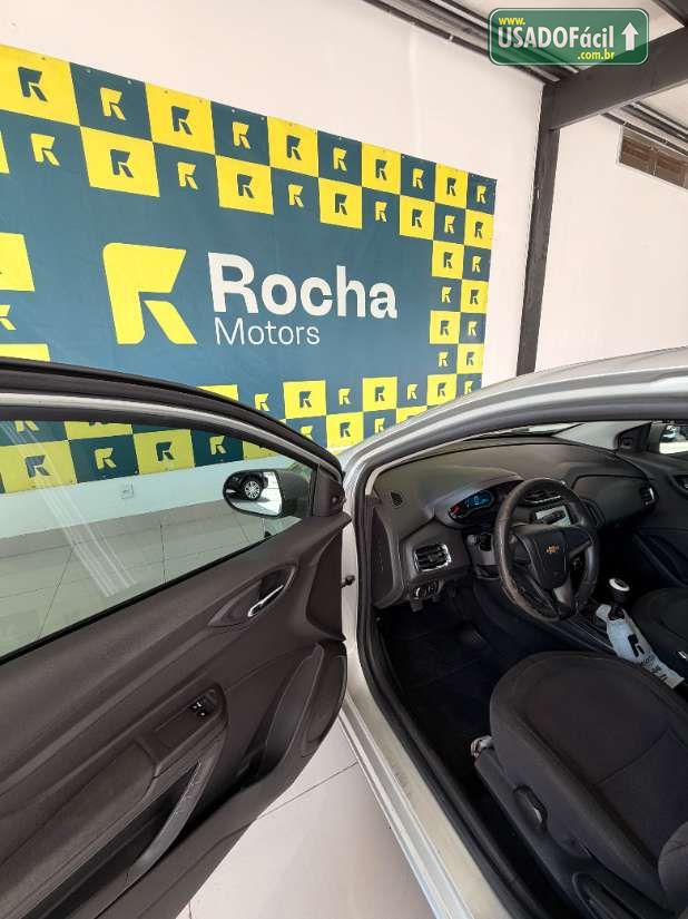 CHEVROLET/GM Onix Hatch LT 1.4 Mecânico Flex 2015/2015 — foto 11 de 18