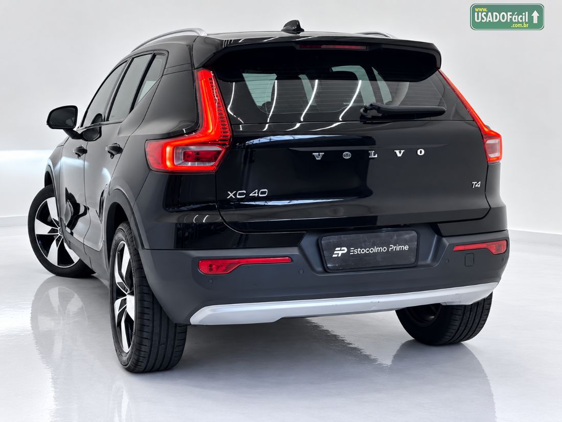 VOLVO XC 40 T-4 Momentum 2.0 252cv AWD 2020/2020 — foto 5 de 14