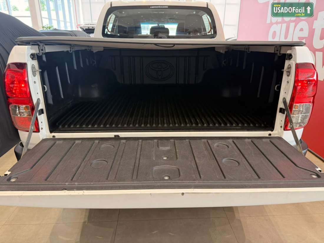 Toyota Hilux SRV CD 2.7 4X2 Automático Flex 2020/2020 — foto 14 de 15