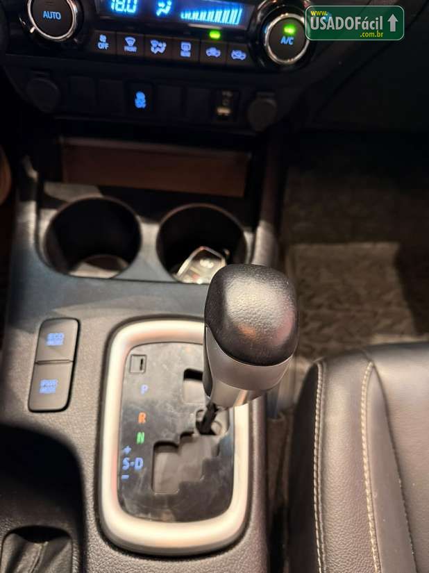 Toyota Hilux SRV CD 2.7 4X2 Automático Flex 2020/2020 — foto 13 de 15