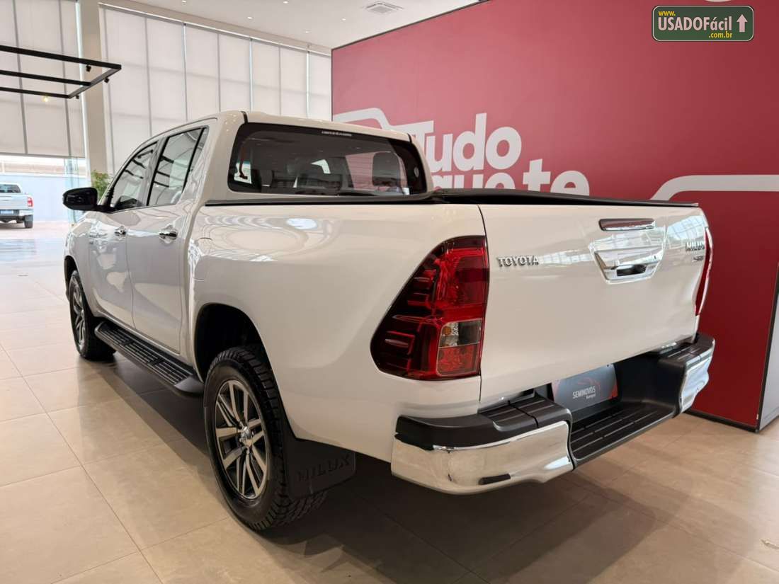 Toyota Hilux SRV CD 2.7 4X2 Automático Flex 2020/2020 — foto 4 de 15