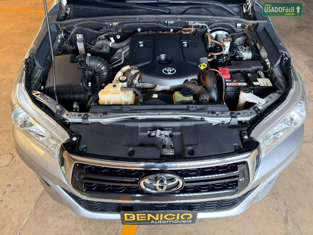 Toyota Hilux SR CD 2.8 4X4 TDI Automático Diesel 2020/2020 — foto 15 de 17