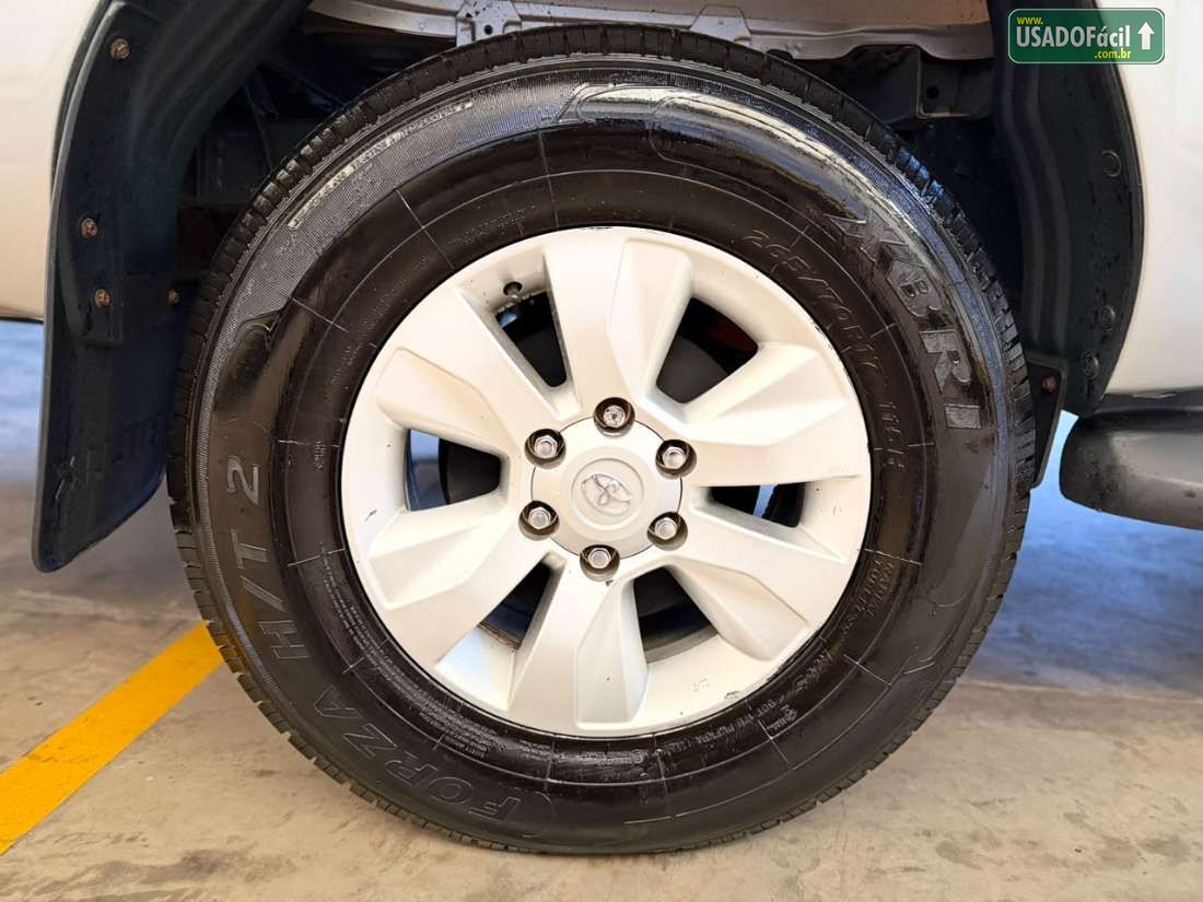Toyota Hilux SR CD 2.8 4X4 TDI Automático Diesel 2020/2020 — foto 16 de 17