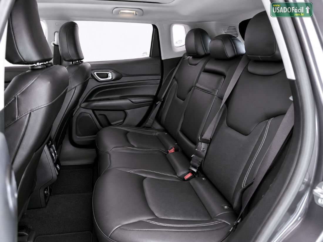 Jeep Compass Longitude T270 1.3 Turbo 4x2 Automático Flex 2023/2023 — foto 14 de 15