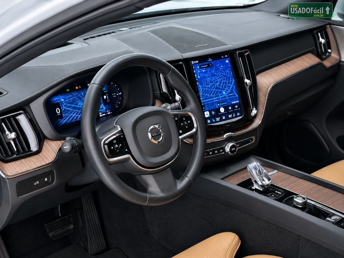 Volvo Volvo XC 60 T-8 Ultimate 2.0 AWD Híbrido 2023/2024 — foto 8 de 15
