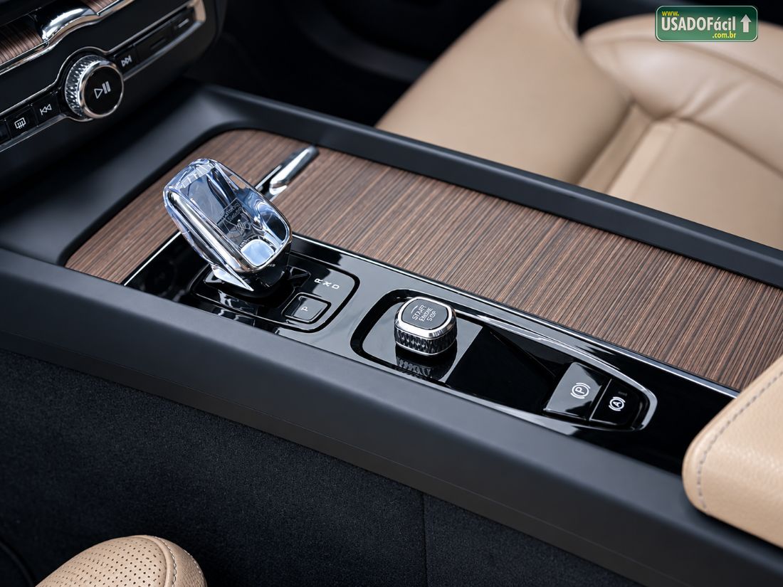 Volvo Volvo XC 60 T-8 Ultimate 2.0 AWD Híbrido 2023/2024 — foto 11 de 15