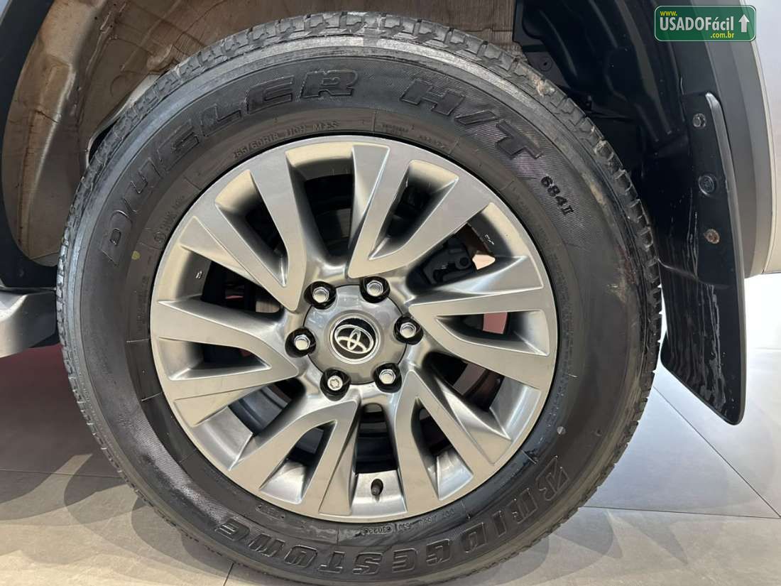Toyota Hilux SW4 SRX 2.8 4x4 TDI Automático Diesel 2023/2024 — foto 16 de 16