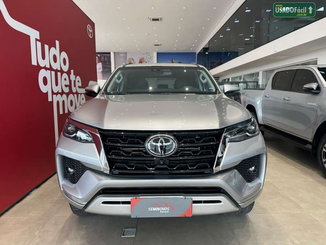 Toyota Hilux SW4 SRX 2.8 4x4 TDI Automático Diesel 2023/2024 — foto 2 de 16