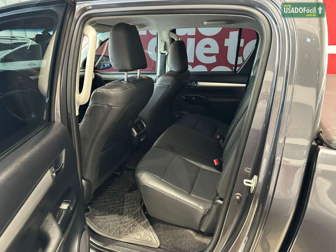 Toyota Hilux SRV CD 2.8 4x4 TDI Automático Diesel 2024/2025 — foto 10 de 15