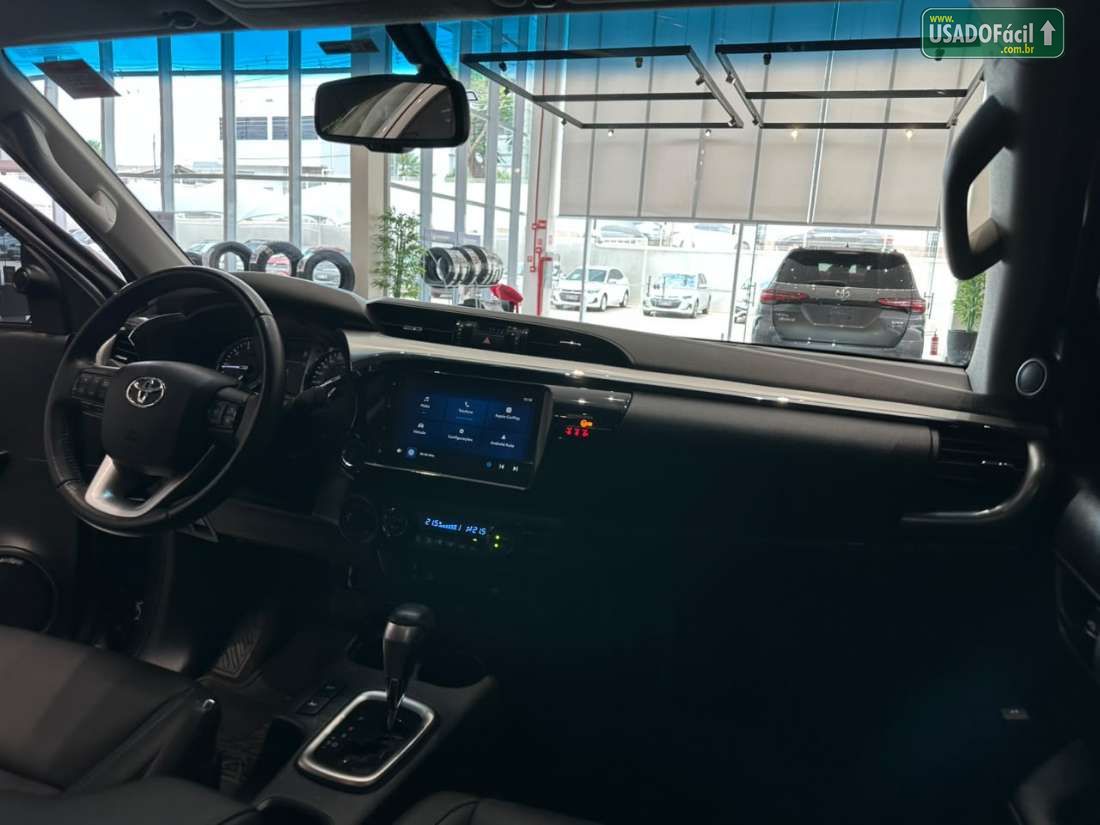 Toyota Hilux SRV CD 2.8 4x4 TDI Automático Diesel 2024/2025 — foto 11 de 15
