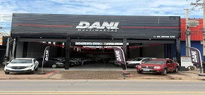Logo Dani Multimarcas - Cuiabá 